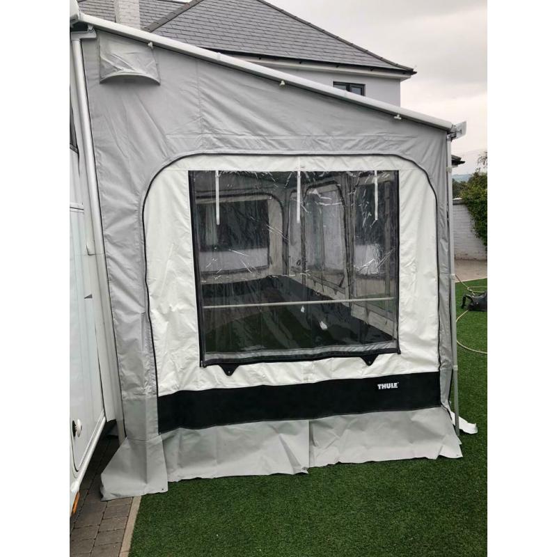 Thule Panorama Omnistor 5200 Awning