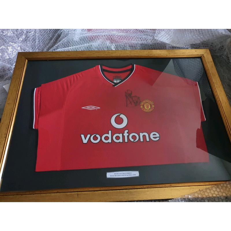 Signed replica shirts and print