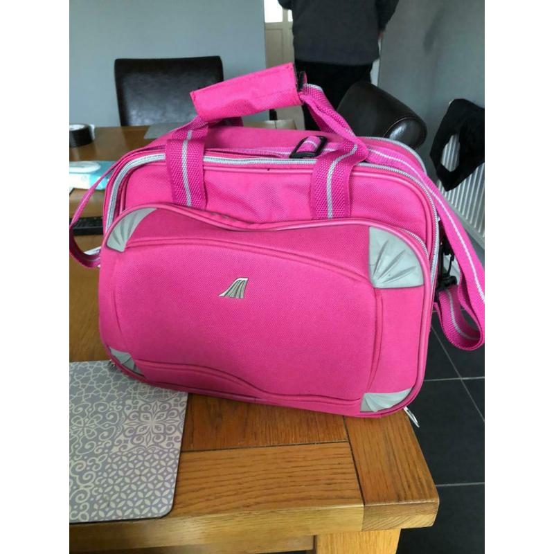 Pink holdall/ luggage bag