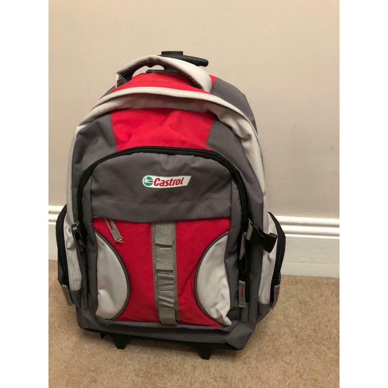 Multi purpose travel bag