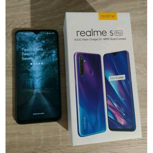 Oppo realme 5 pro with accessories