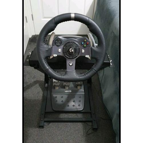 Logitech G920 Wheel and stand