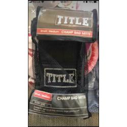 Title boxing mitts S/M quick sale