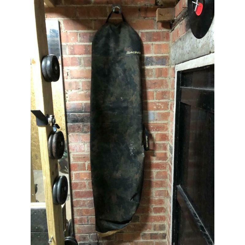 Dakine snowboard bag