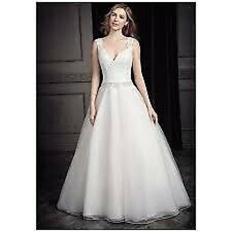 Brand new Designer Wedding dress - Kenneth Winston Ella Rose size-14