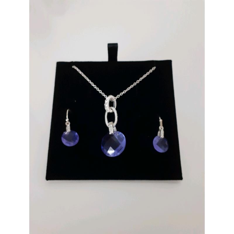 Costume jewellery
