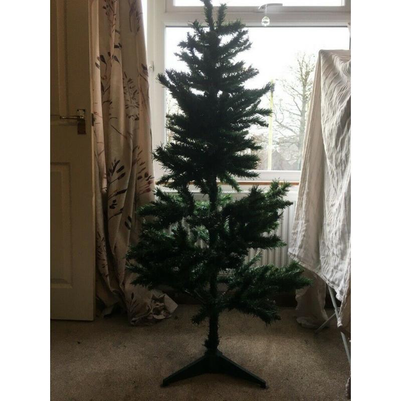 Artificial Christmas tree 130cm
