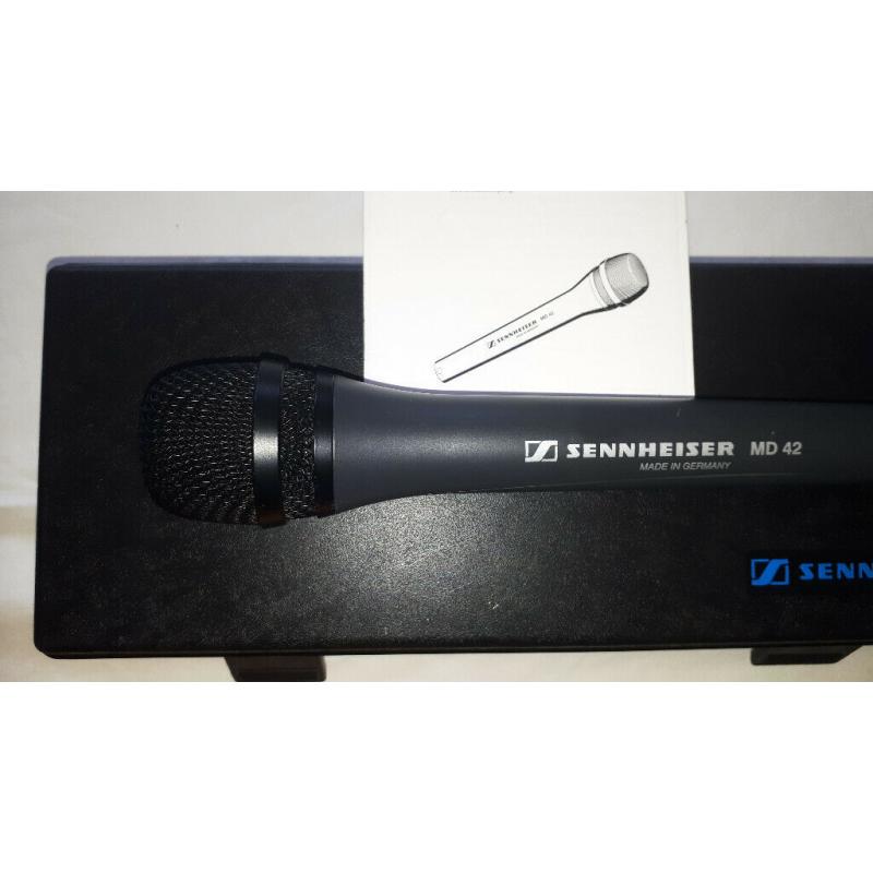 Sennheiser MD42 Reporters Mike. High-quality omni-directional microphone.