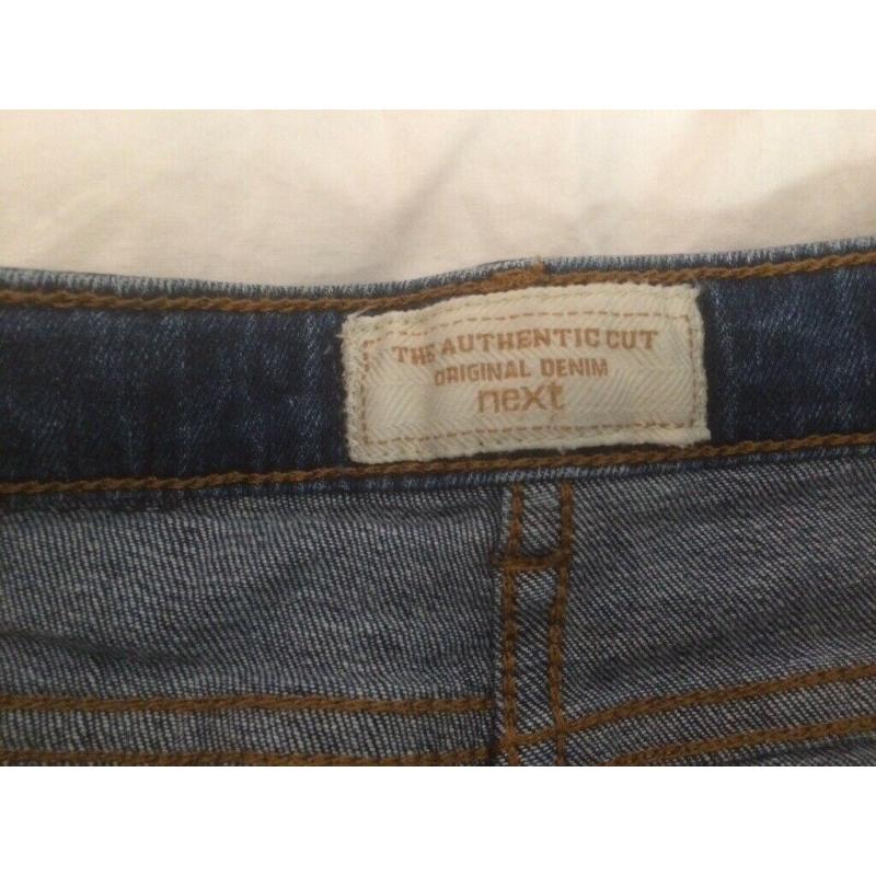 Girls jeans two pairs and one pair of joggers age 7yrs