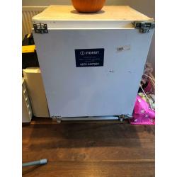 Integrated fridge