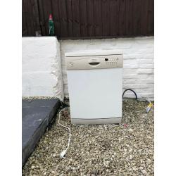 HOTPOINT AQUARIUS DISHWASHER