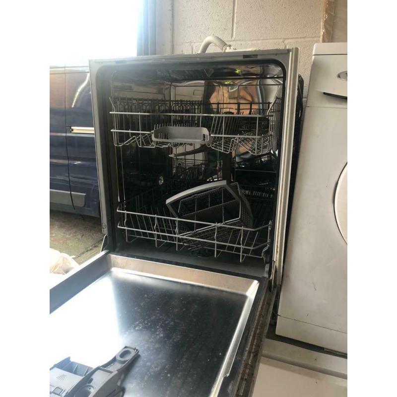 Built in Bosch dishwasher