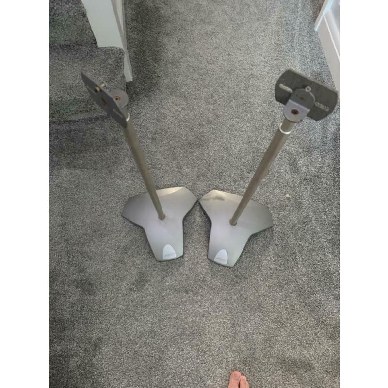 Pair of speaker stands