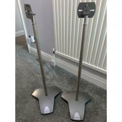 Pair of speaker stands