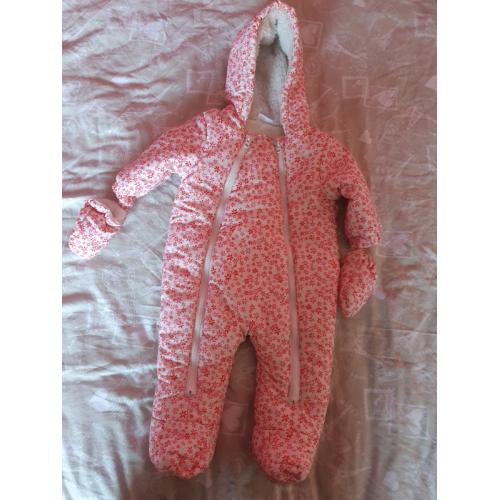 Baby's onsie snowsuit coat 3-6months
