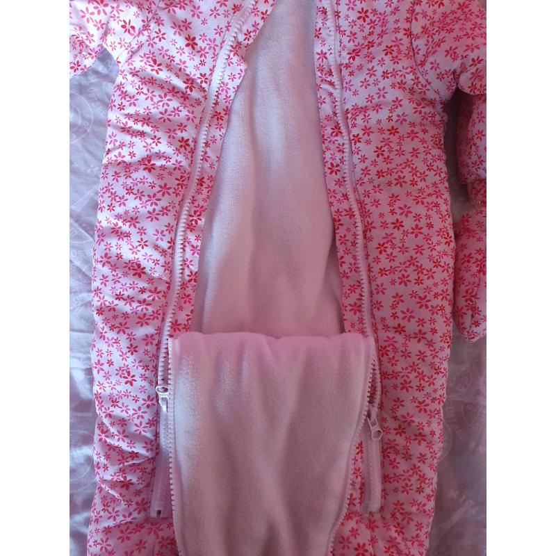 Baby's onsie snowsuit coat 3-6months