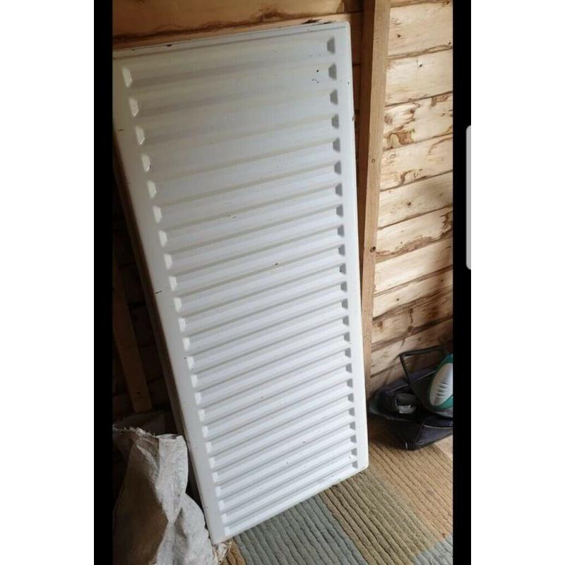 Single panel radiators, 2 available