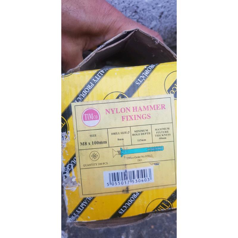 Zing plated steel screw with 19mm washsr