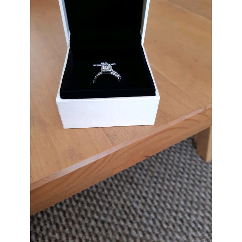 Sterling silver wedding ring set
