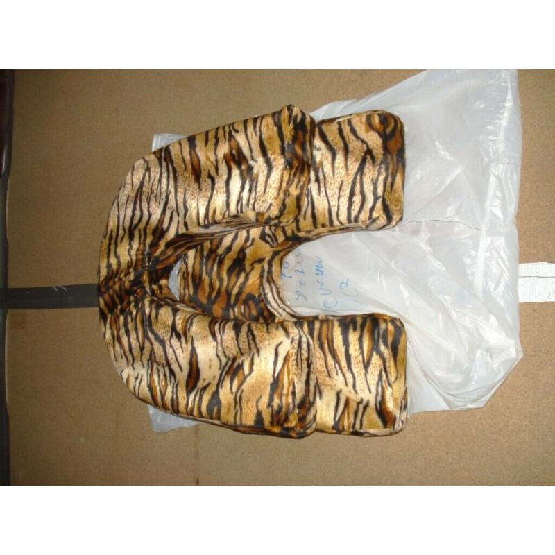 2 Brand new Support Cushions,