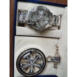 Gevena Spin watch and necklace
