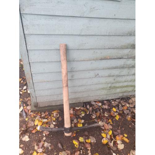 Heavy Duty Pick Axe