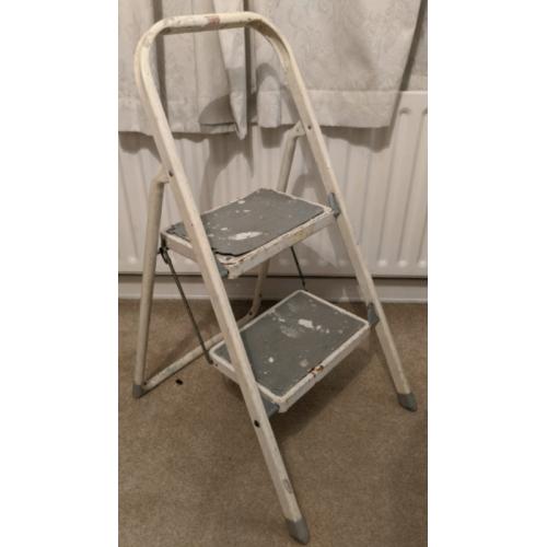 2 step ladder