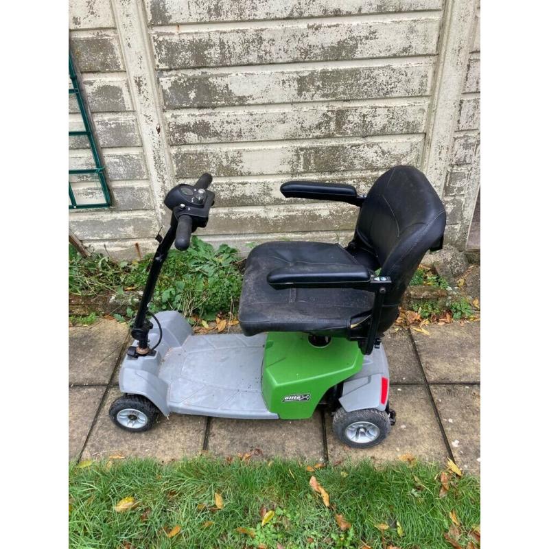 Mobility scooter