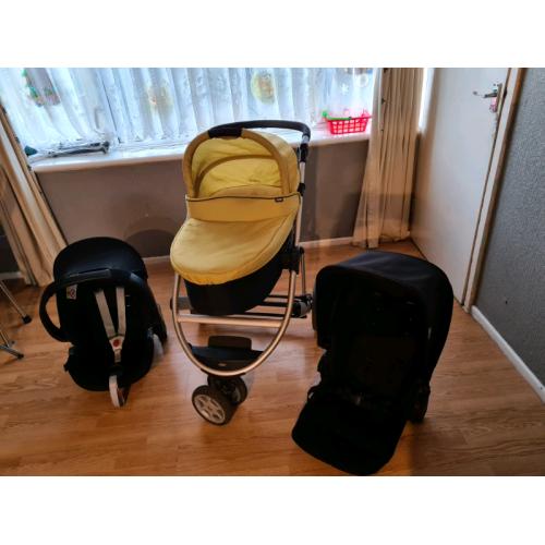 Mamas and papas pram