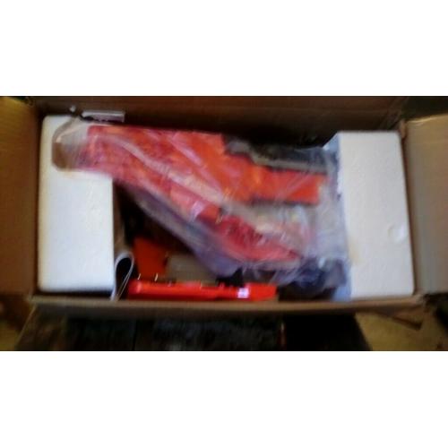 chainsaw