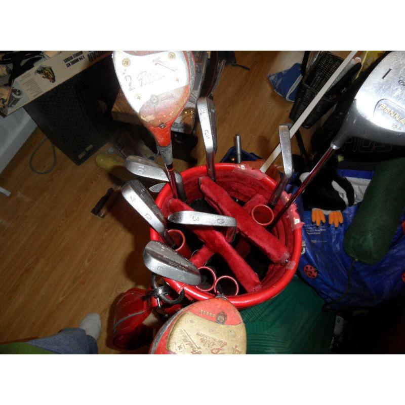 Mixed set left hand clubs and bag