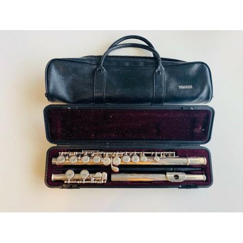 Yamaha Flute 211
