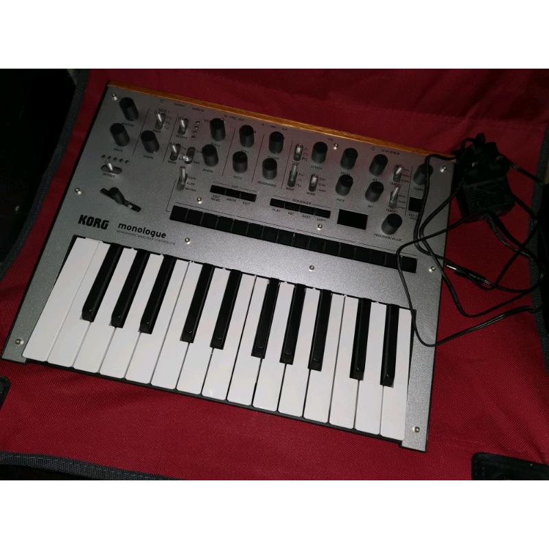 Korg monologue bass Synthesizer