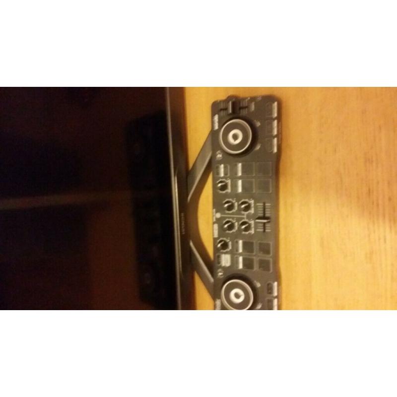 Dj decks