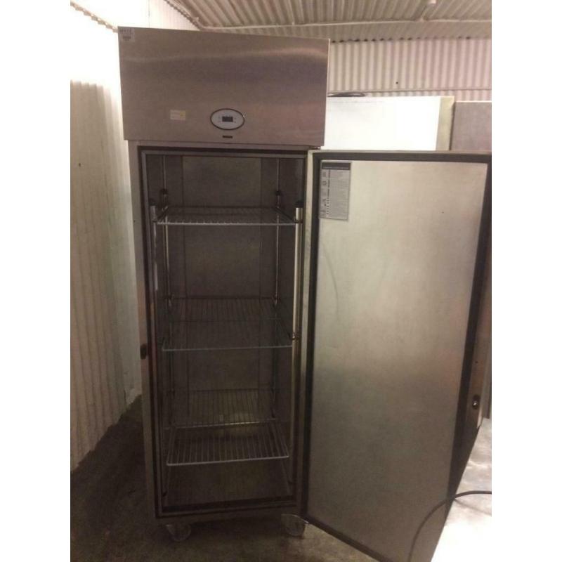 Commercial single door fridge for shop cafe cafe restaurant jsjshsh