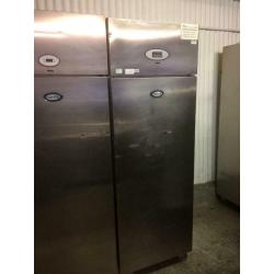 Commercial single door fridge for shop cafe cafe restaurant jsjshsh