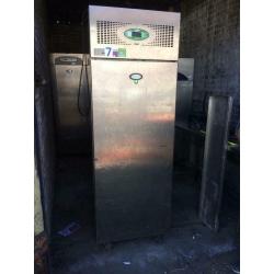 Commercial single door fridge for shop cafe cafe restaurant jsjshsh