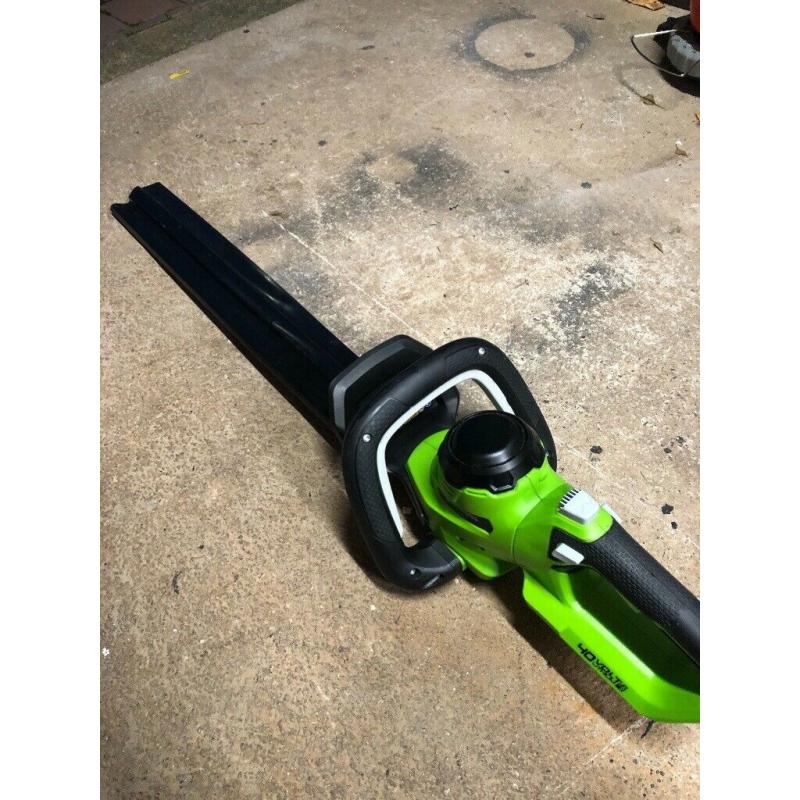 Greenworks 40v cordless hedge trimmer and strimmer