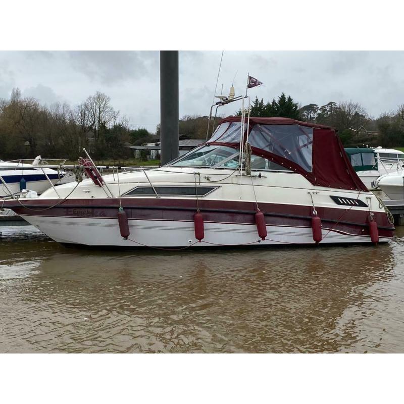 BOAT 24FT SIGNATURE 5.0MPI CRUISER