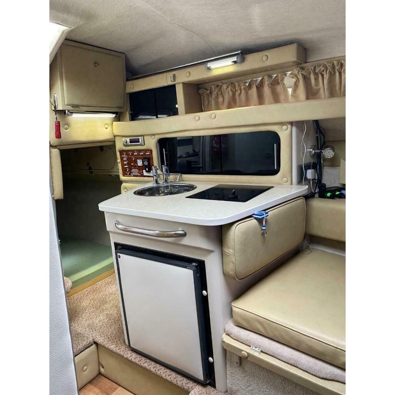 BOAT 24FT SIGNATURE 5.0MPI CRUISER