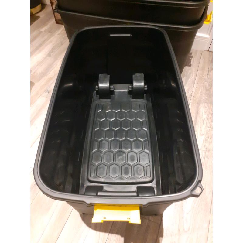 BIG STORAGE BOXES