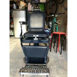 Barber chair