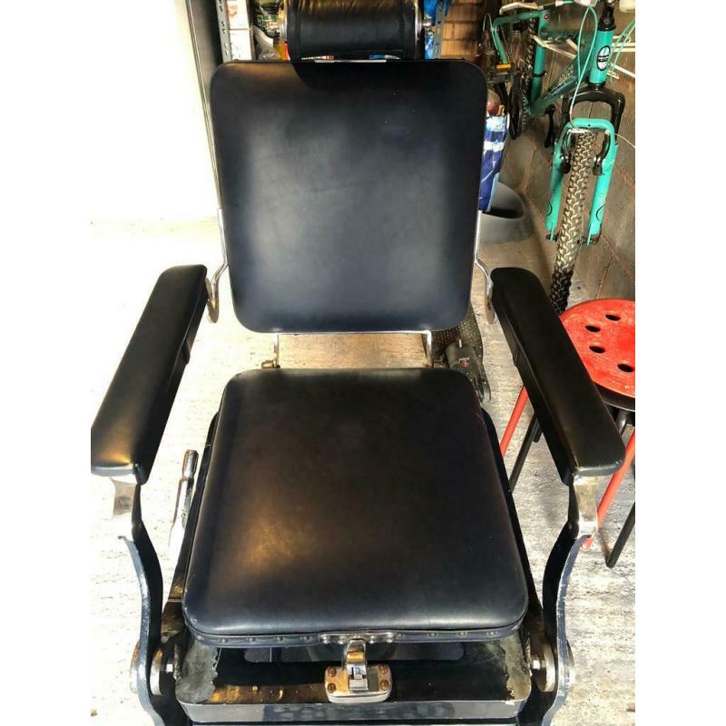 Barber chair