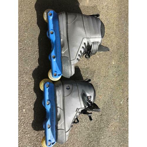 Roller blades size 6