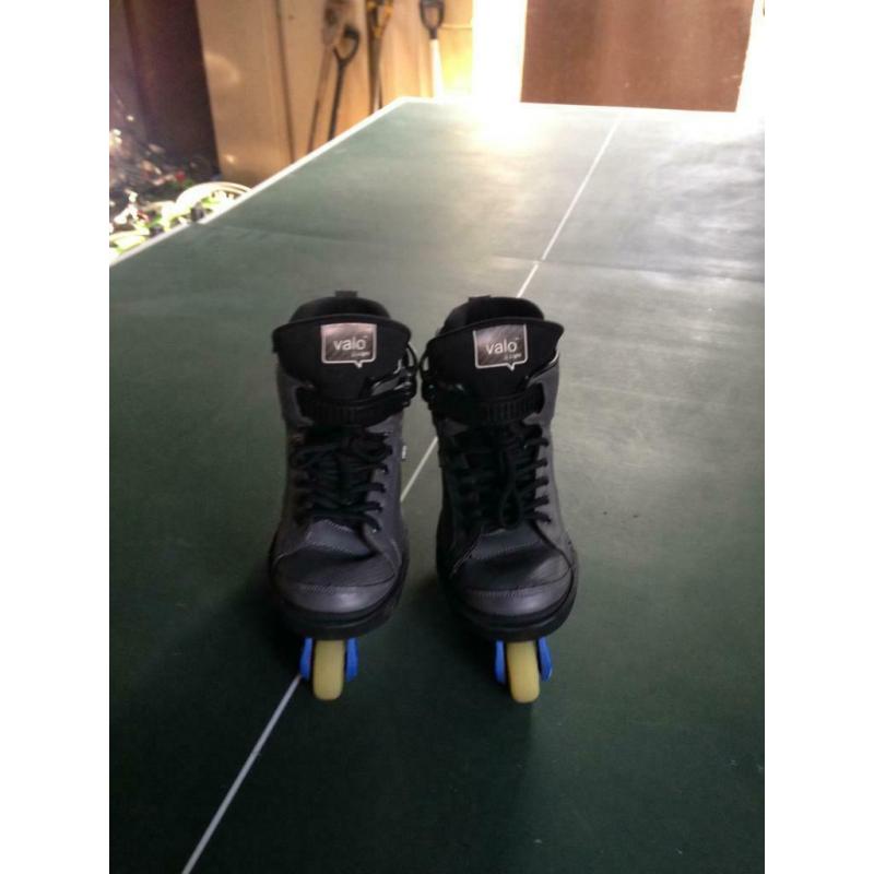 Roller blades size 6