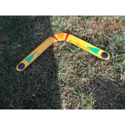 Boomerang, right hand throw