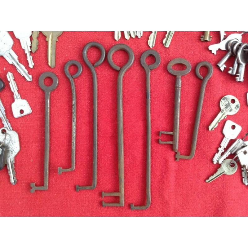 Vintage Assorted Keys. Job Lot