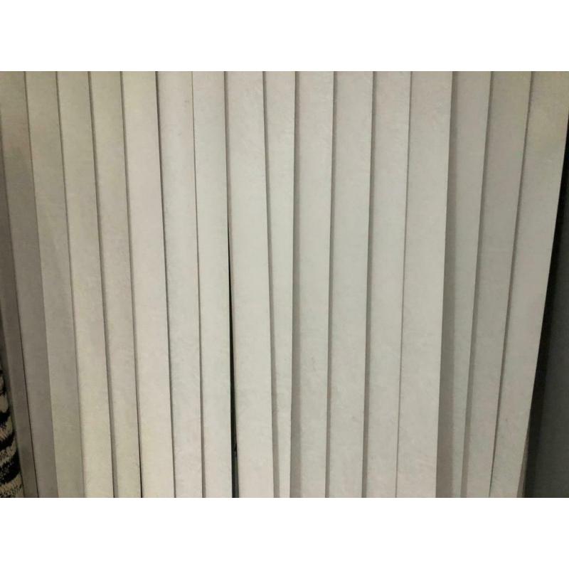 Vertical blinds