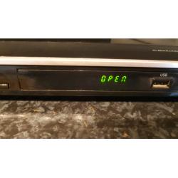 TOSHIBA DVD PLAYER