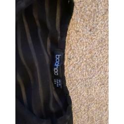 8 Tops ?5 each size 12
